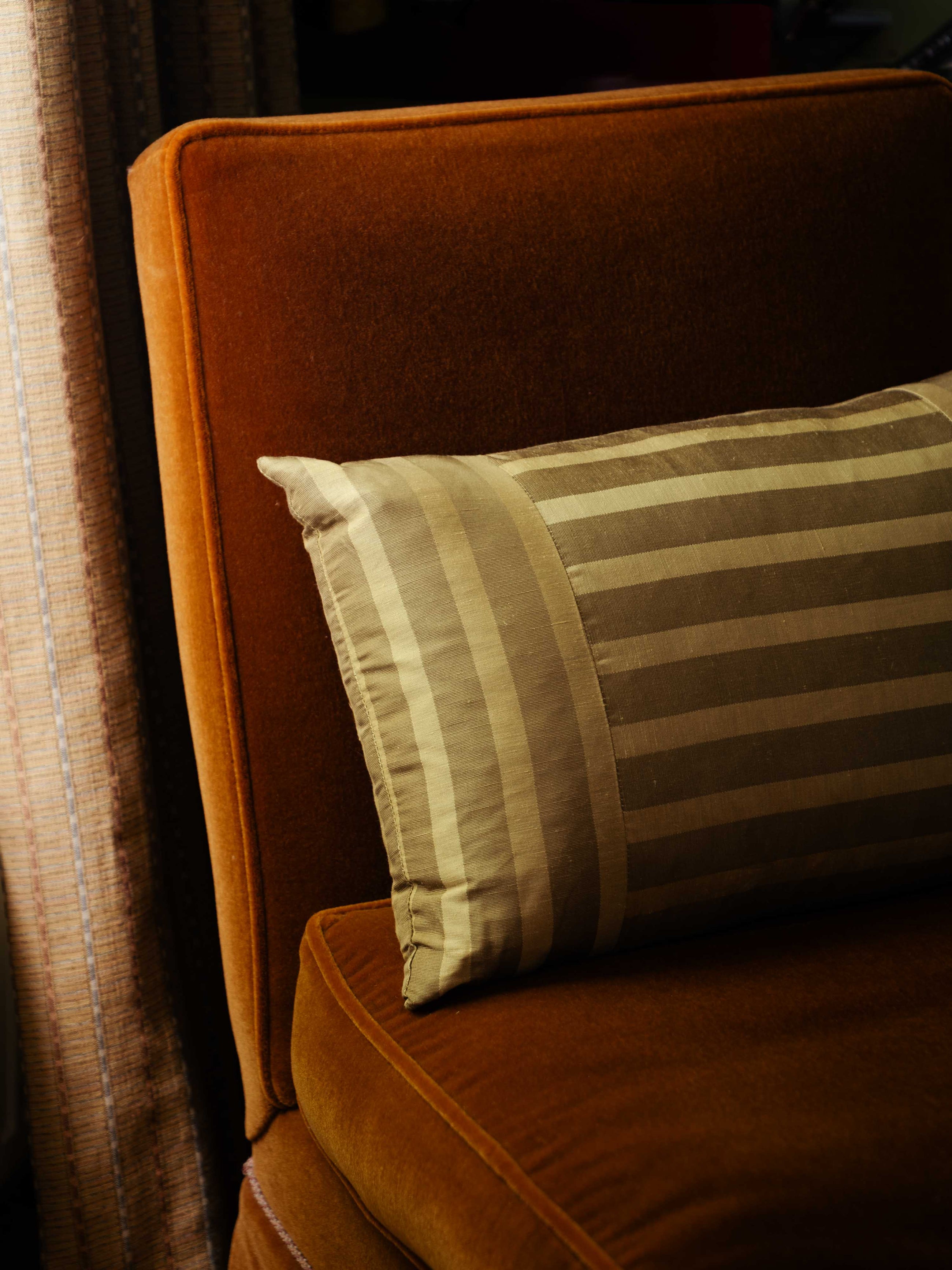 Rectangular Cushion – Ionic Stripe Natural