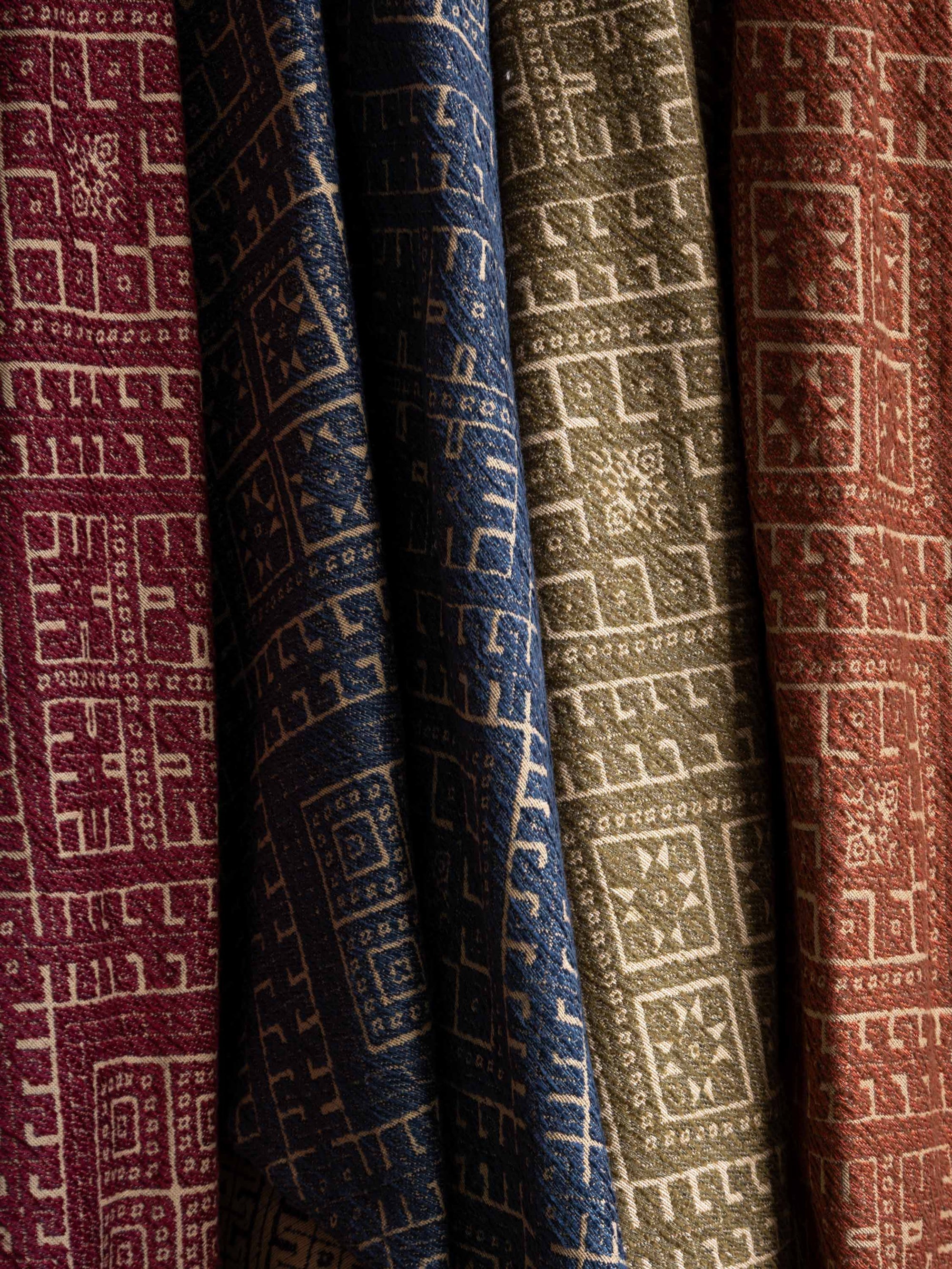 Trellis – Antique Rust